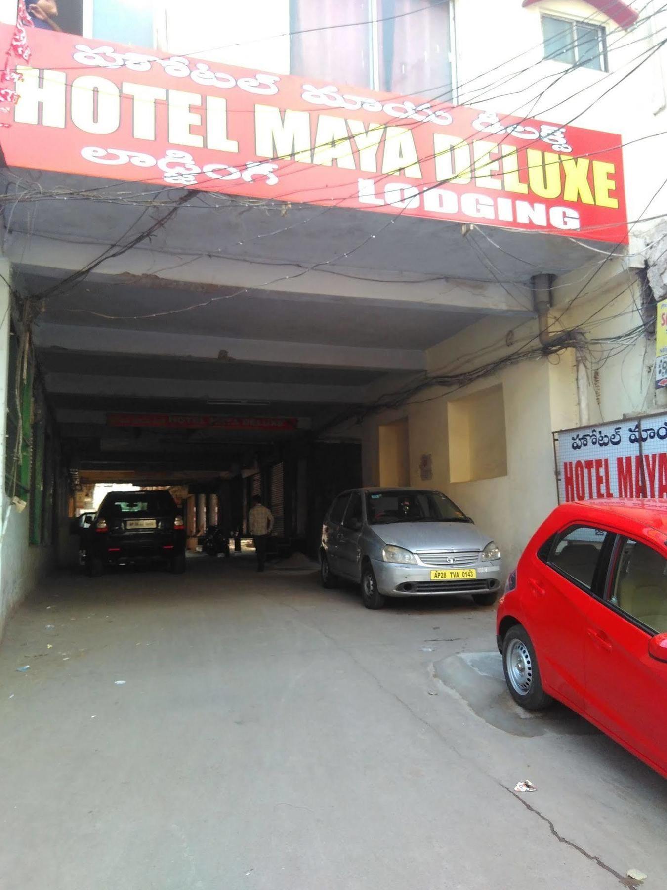Hotel Maya Deluxe Hyderabad Bagian luar foto
